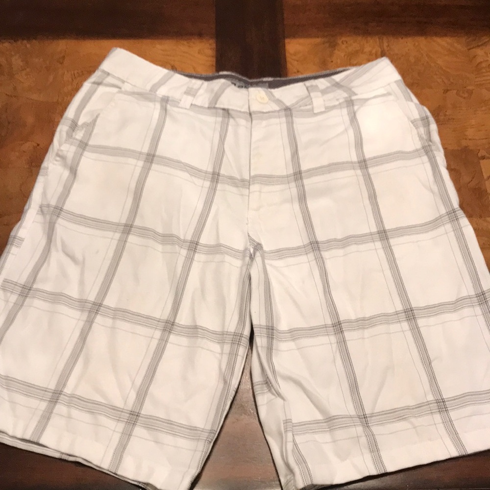 O’Neill shorts size 32 lightly worn